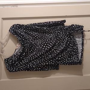 Michael by Michael kors medium black and white blouse